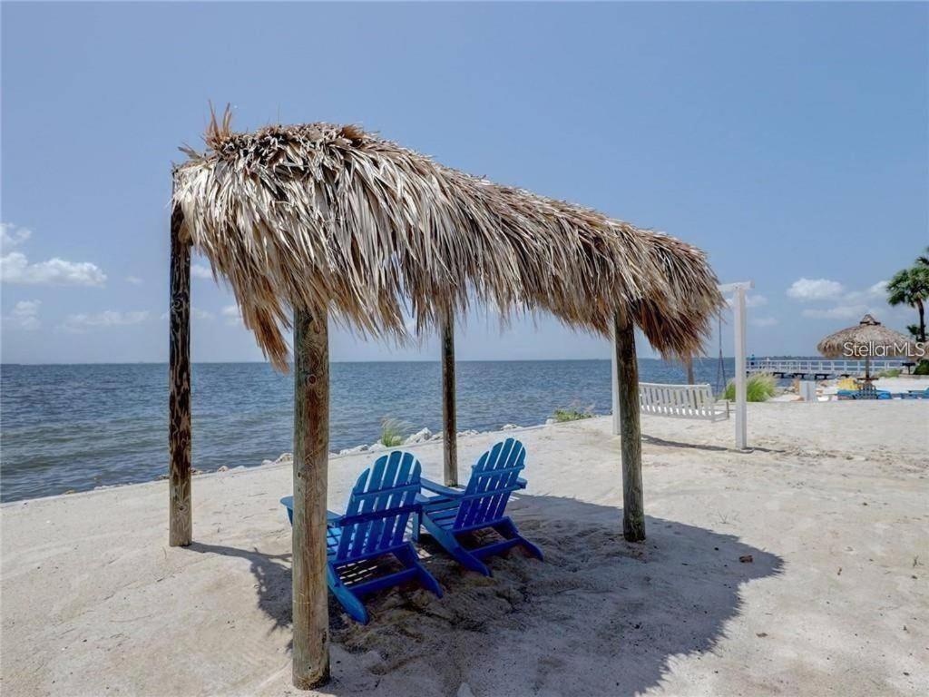 The Kondo Tiki Tampa Kültér fotó